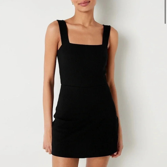 VS Pink Ribbed Square Neck Active Dress w/ Shorts​​​​​​​ - Picture 1 of 5